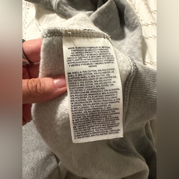 The North Face hoodie - women’s size medium - heather grey NEW - Picture 5 of 5